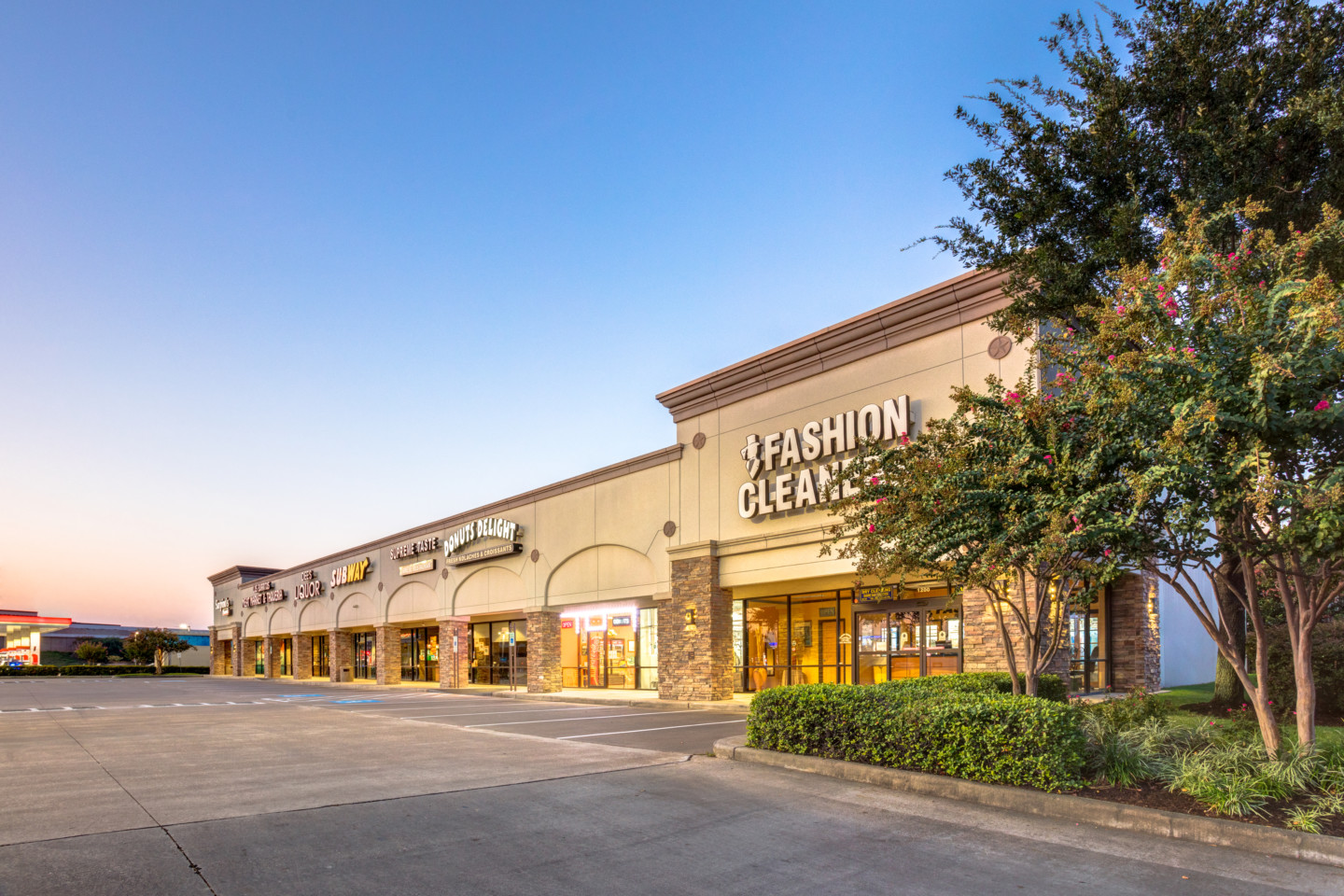 Vista – Houston Retail & Office Real Estate – Leasing, Development ...